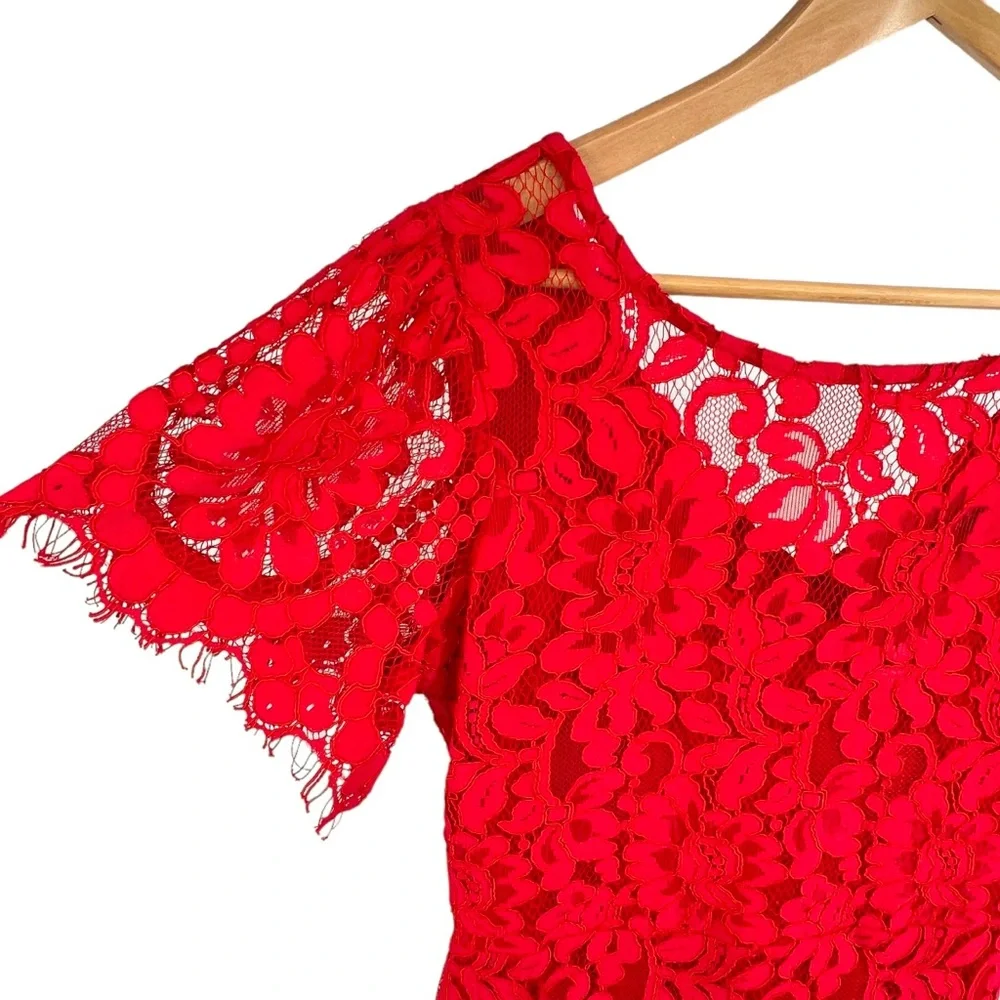Lulus Pearson Red Lace Dress Sz M Eyelet Lace Flutter Short Dress Sleeve V Back
